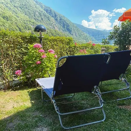 Con Giardino E Vista Sulla Valmalenco